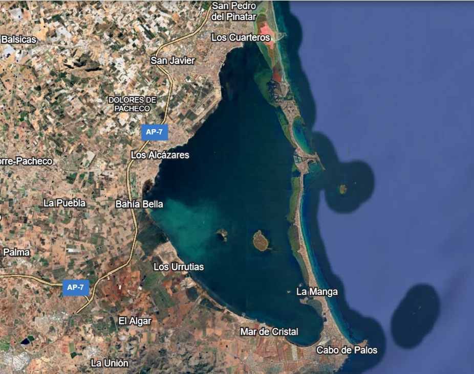 Desembocadura Rambla del Albujón, la mancha blanca