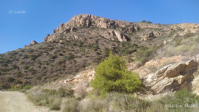 Ruta por El Cabezo de La Galera en Portmán, pasando por el túnel de la vergüenza, localizando la tubería que vertía al mar