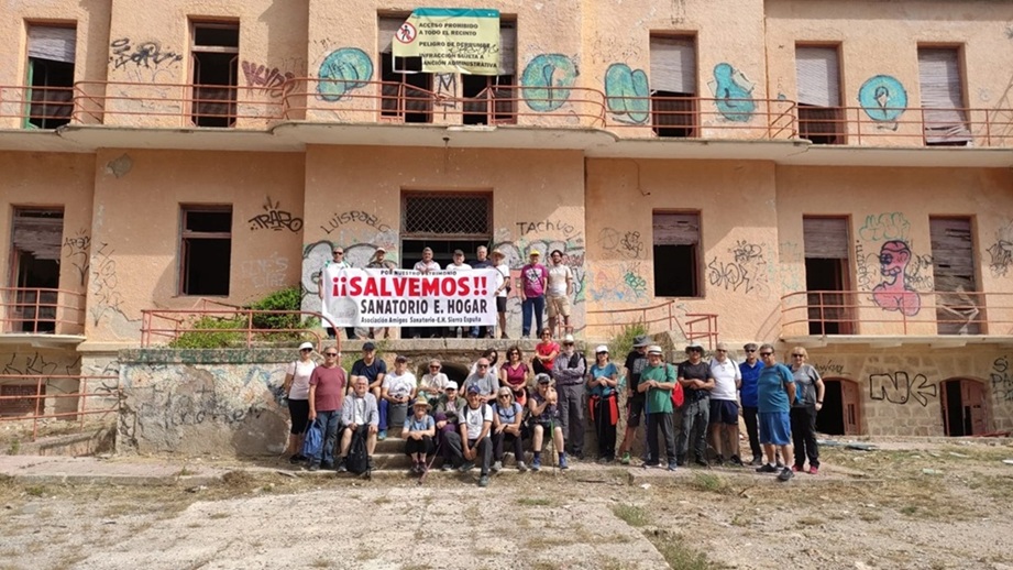 Satisfacción cauta por la aprobación de una Moción en la Asamblea Regional para recuperar el edificio del antiguo Sanatorio de Sierra Espuña