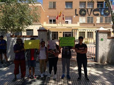 Los lunes de paseíllo y en apoyo desde Cartagena con Acampadaxderechos 