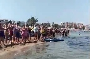 Abrazo al Agua 2025, Playa Paraíso, Mar Menor