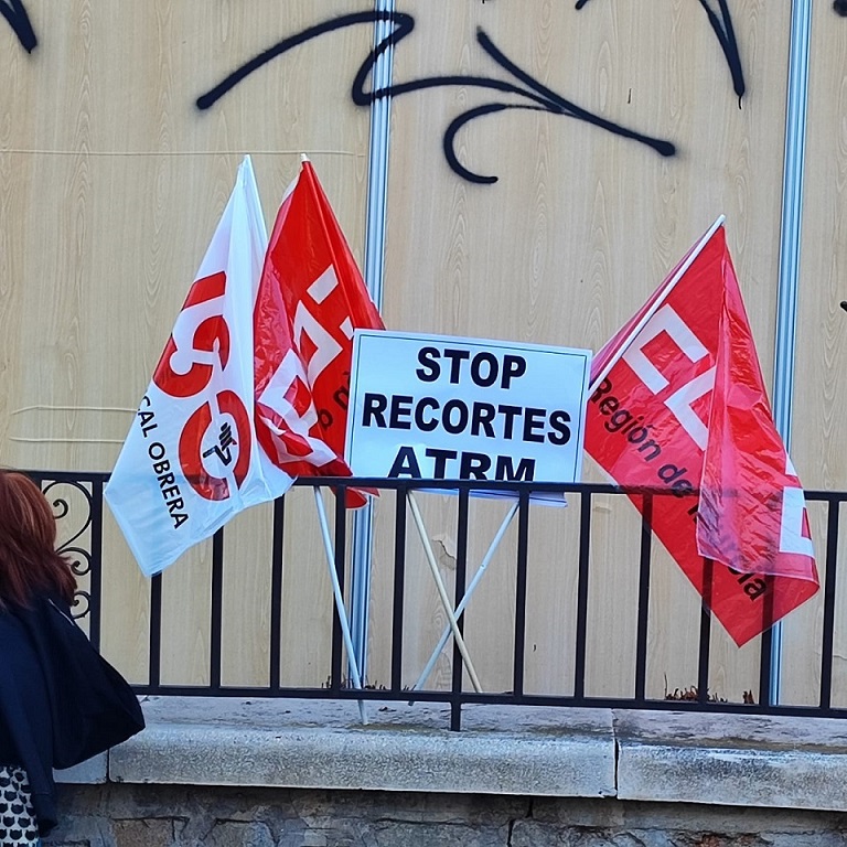 CCOO y UGT tras un año, siguen paralizando la negociación del Convenio Colectivo de Limpieza en la Región de Murcia